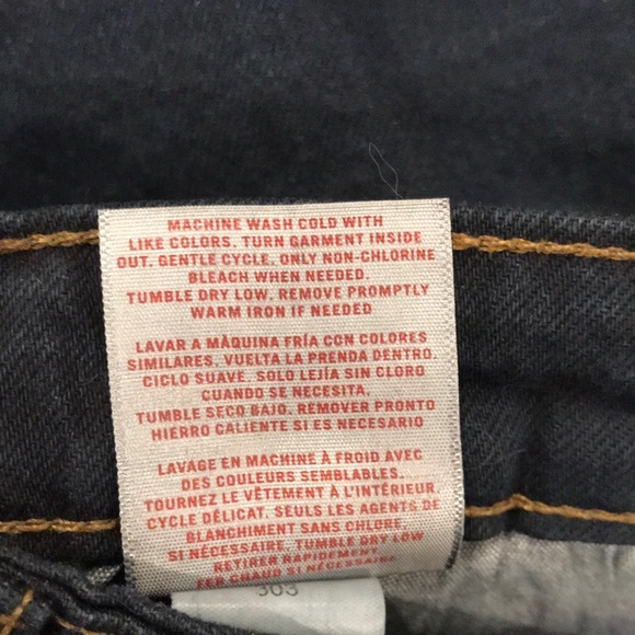 Brand new Izod regular fit Jean short - Picture 10 of 10